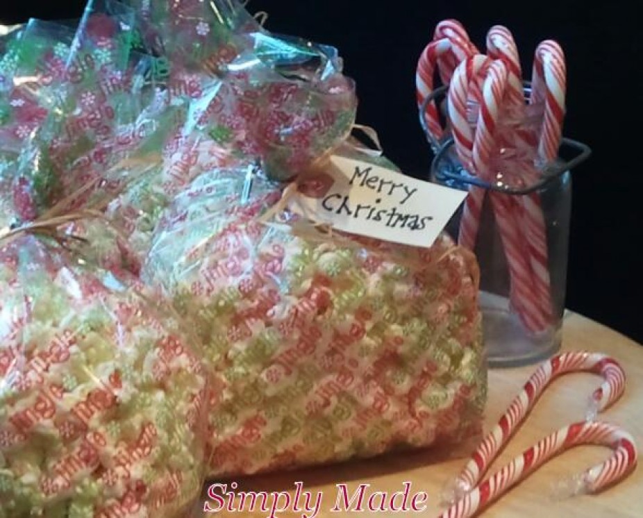 Candy Cane Popcorn