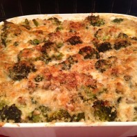 Creamy Turkey & Broccoli Quinoa Casserole