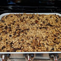 Simple Apple Cinnamon Granola