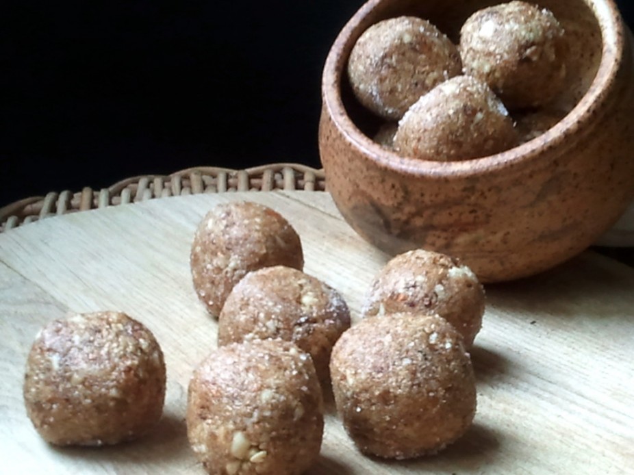 Salted Caramel Protein Balls