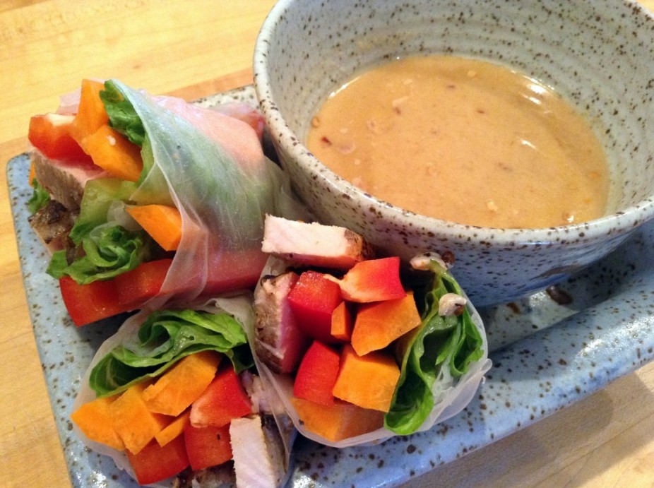 Chicken & Veggie Rice Paper Rolls With Peanut Sauce