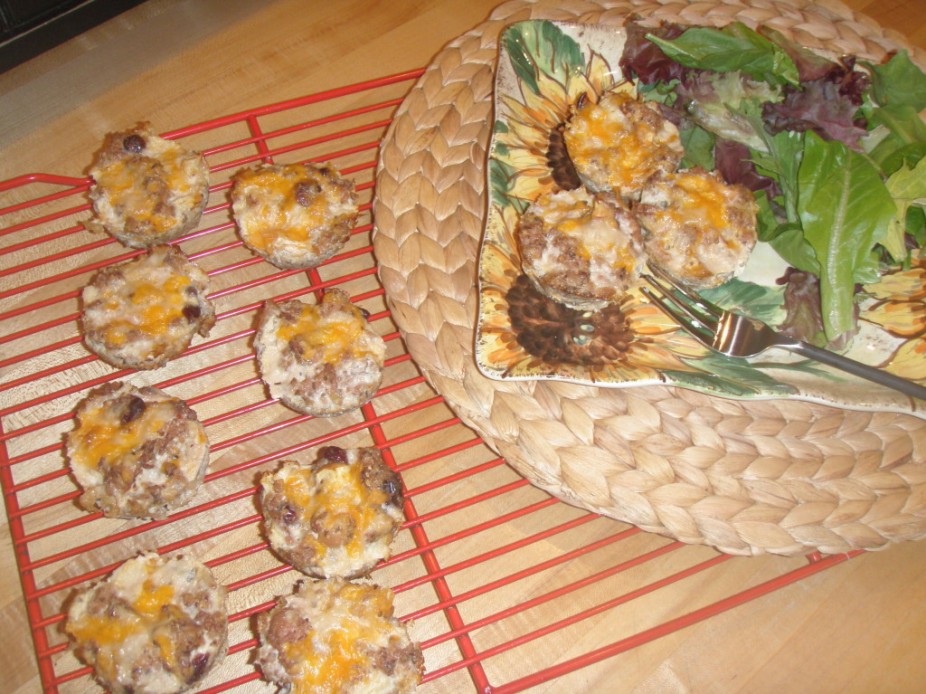 Cranberry Apple & Cheddar Turkey Muffins