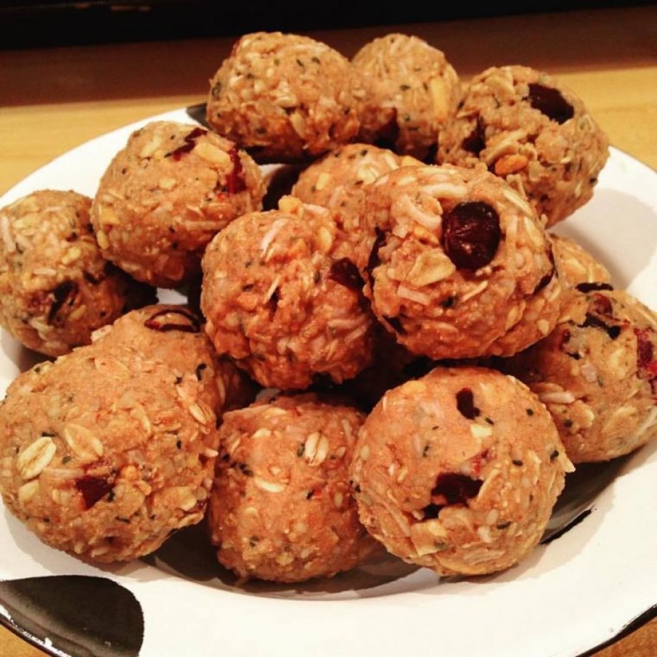 Peanut Butter & Honey Energy Balls