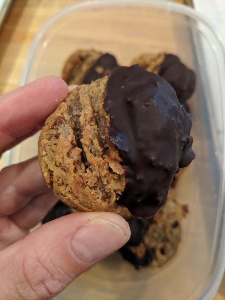 Chocolate Dipped Peanut Butter Cookies