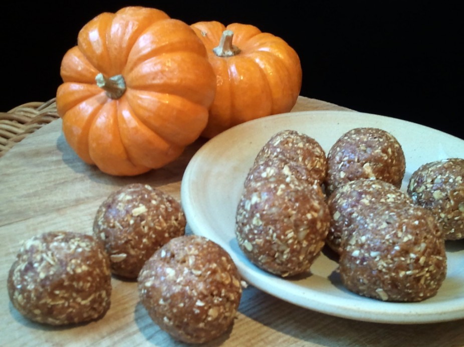 Pumpkin Pie Protein Balls